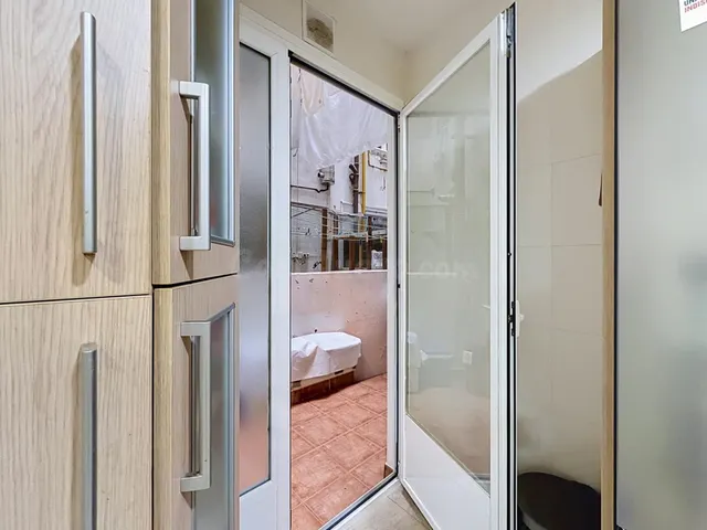 Casi 100 m2 y cuatro habitaciones en los primeros números de Zabaleta. Casi nada. — 17