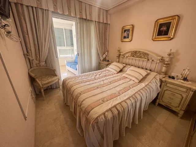 2 habitaciones 2 BAÑOS — 11