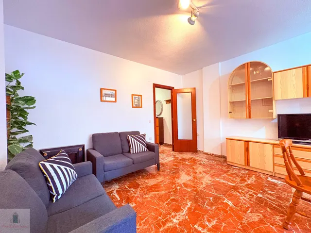 En venta en Valdepasillas, junto a Sinforiano Madroñero — 47