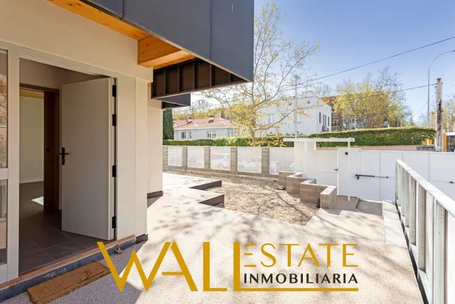 Chalet de obra nueva en canillejas — 40