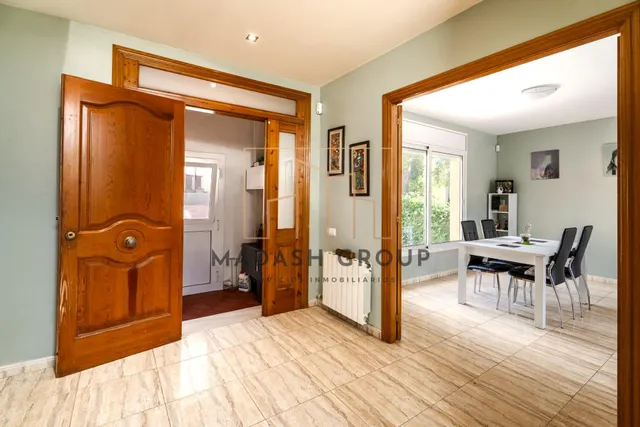 Casa con jardín, porche y terrazas solárium en Mas del Plata, Cabra del Camp — 42