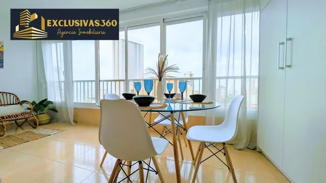 Apartamento muy cerca de la Playa y con parking comunitario. Inmobiliaria Exclusivas360 Benidorm. — 2