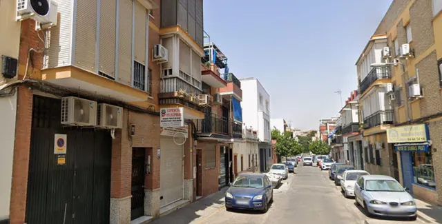 Venta piso en Sevilla — 3