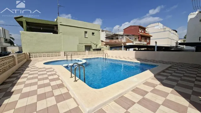 Apartamento en venta en Playa de Daimús con piscina, garaje  - foto 3