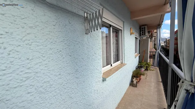 Piso en venta en el centro de Fuengirola - 3 Dormitorios — 8