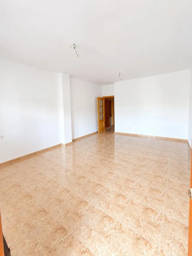 PISO A ESTRENAR DE 135 M2 CON GARAJE Y TRASTERO EN LOS ALCÁZARES — 6