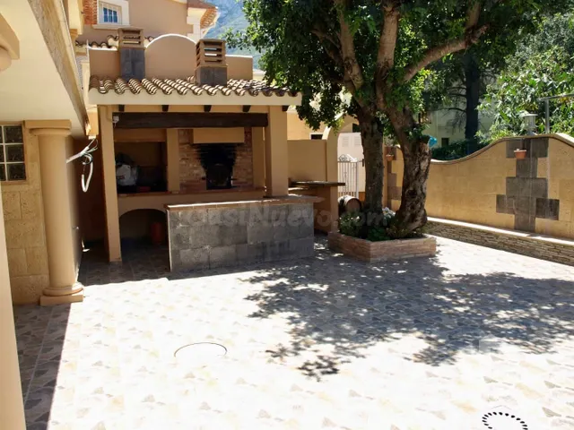 Chalet de lujo y dos adosados individuales. Oferta Única! - foto 5