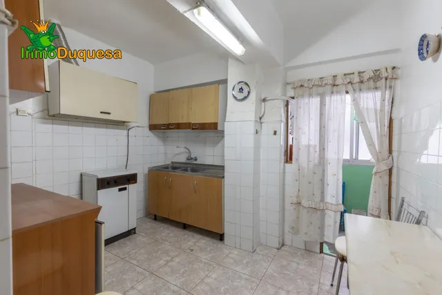 Piso de 3 dormitorios en calle Arabial — 5
