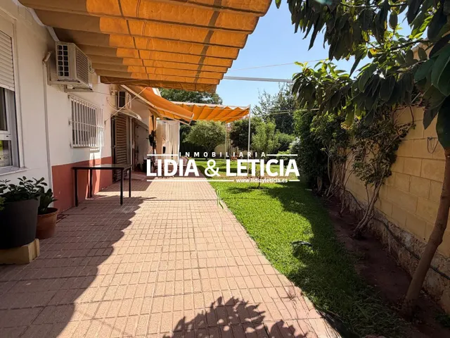 Fantástico Chalet en una sola planta — 49