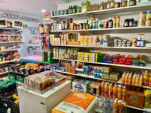 DUPLEX CON TIENDA EN LA LOMA DE LA MEZQUITA — 30