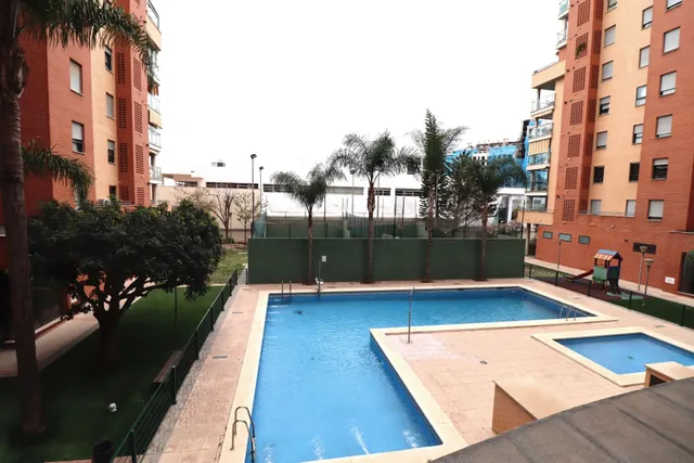 Vivienda/Despacho en la zona Maestro Rodrigo — 26