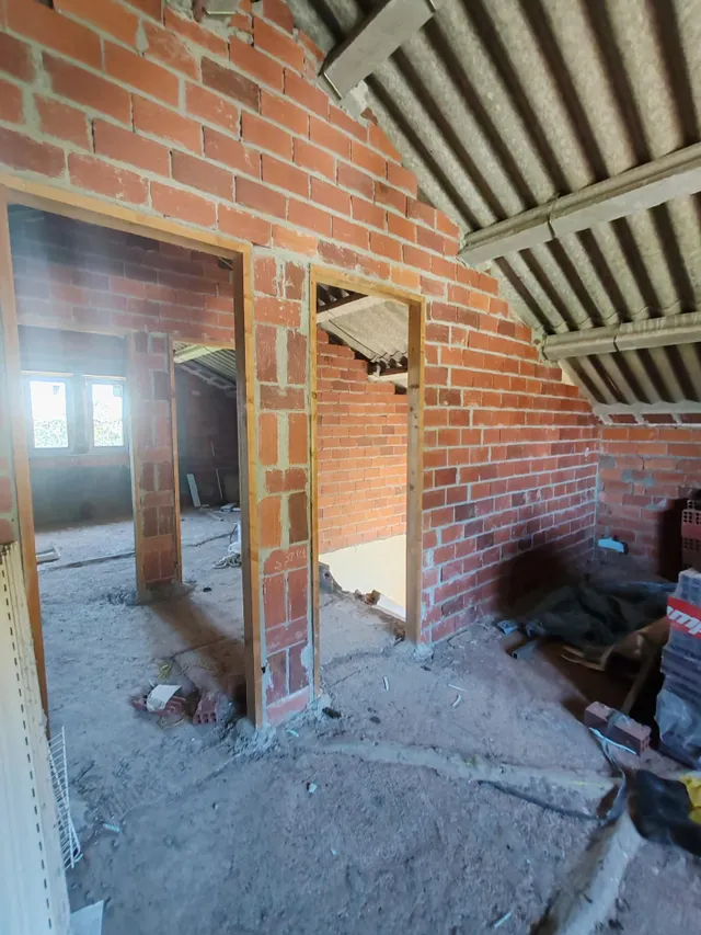 CASA EN VENTA PARA REFORMAR EN LAMPON — 11