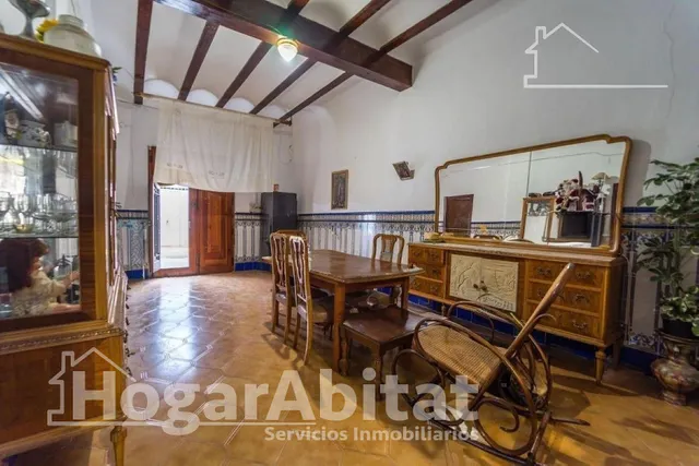 MUY AMPLIA Y LUMINOSA EN REAL VALENCIA — 8
