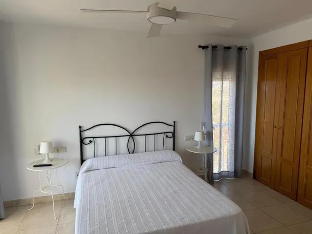 Encantador Piso con Vistas al Mar — 18