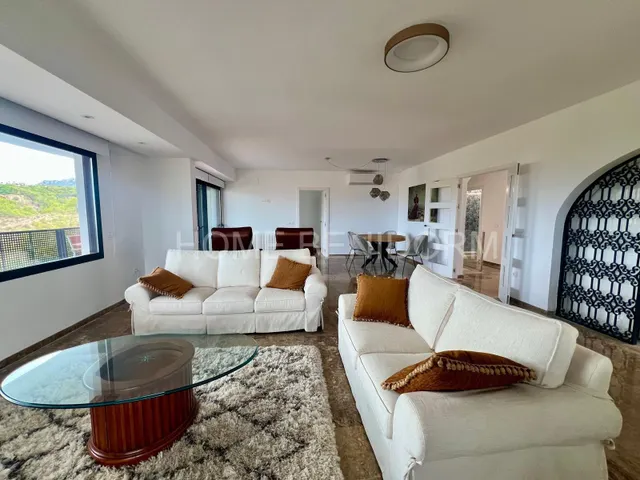 CHALET INDEPENDIENTE COMPLETAMENTE REFORMADO CON PISCINA, GARAJE Y VISTAS DESPEJADAS — 38