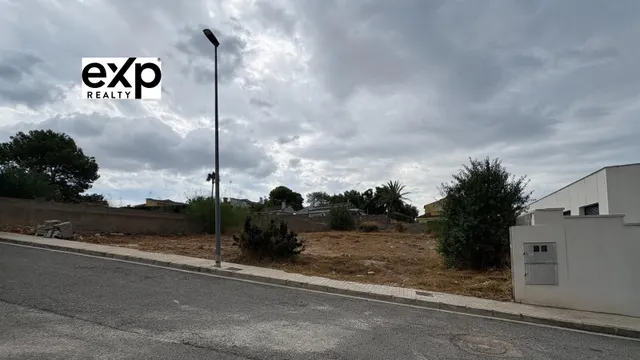 Parcela en urbanización "Els Bancals", en Pobla de Vallbona — 10