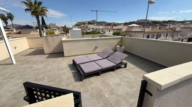 ESPECTACULAR CHALET 2 HABS EN CIUDAD QUESADA 244.000€ — 34