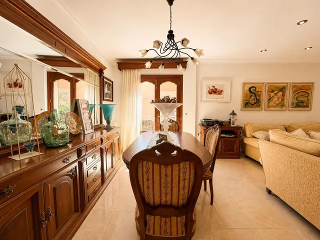 PLANTA BAJA CON JARDÍN PRIVADO, TERRAZAS Y PARKING - foto 2