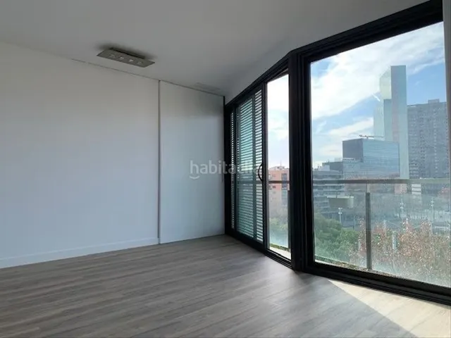 PISO CON VISTAS AL PARQUE — 14