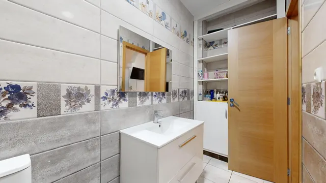BONITA CASA EN EL CENTRO DE ALBALAT DE LA RIBERA — 42