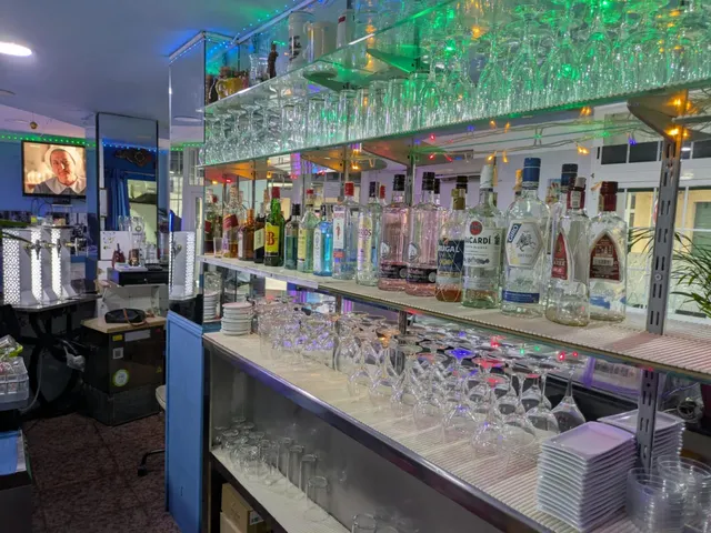 Oportunidad de Traspaso: Bar de Tapas en Premiá de Mar — 3