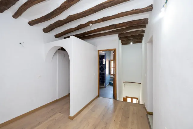 ¡Oportunidad Única! Terraza con Vistas Espectaculares por solo €80,000! — 16