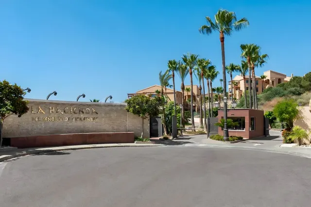 Apartamento en Venta en Benahavis Málaga — 4