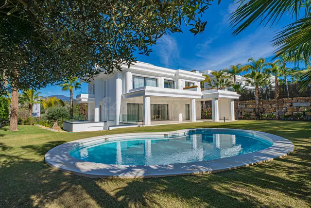 Chalet 6 habitaciones 647m² en venta - Lomas de Marbella Clu
