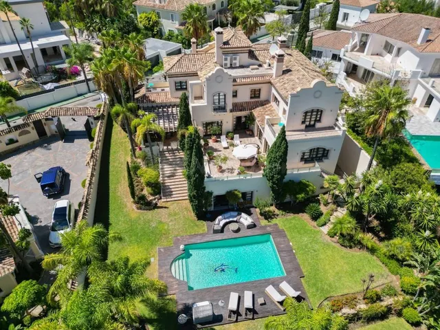 Villa de lujo de 4 dormitorios, 5 baños y vistas al Golf. La - foto 3