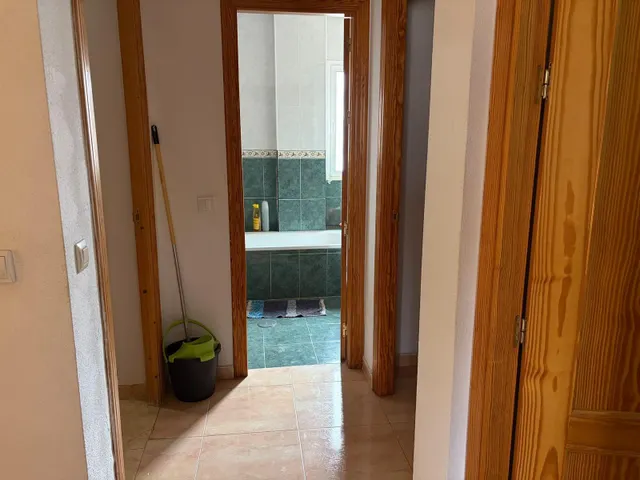 DÚPLEX ADOSADO EN SAN ISIDRO – 4 DORMITORIOS, GARAJE — 28
