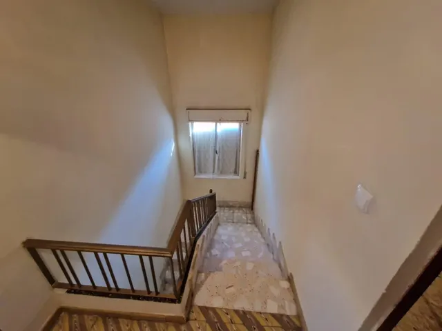 SE VENDE CASA EN VILLACALBIEL, 2 PLANTAS, PATIO 60 M2, CALEFACCIÓN, NECESITA REFORMAS — 7