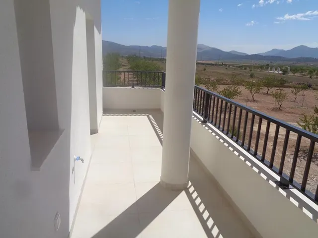 VILLAS DE OBRA NUEVA EN PINOSO — 12