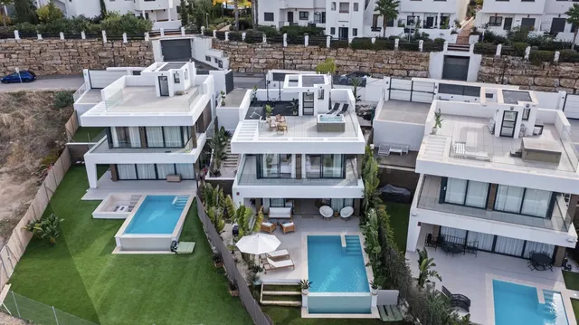 Villa 6 habitaciones 352m² en alquiler - Costa Del Sol - foto 4