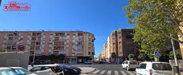 PISO CON GARAJE EN JOSE LAGUILLO - foto 3