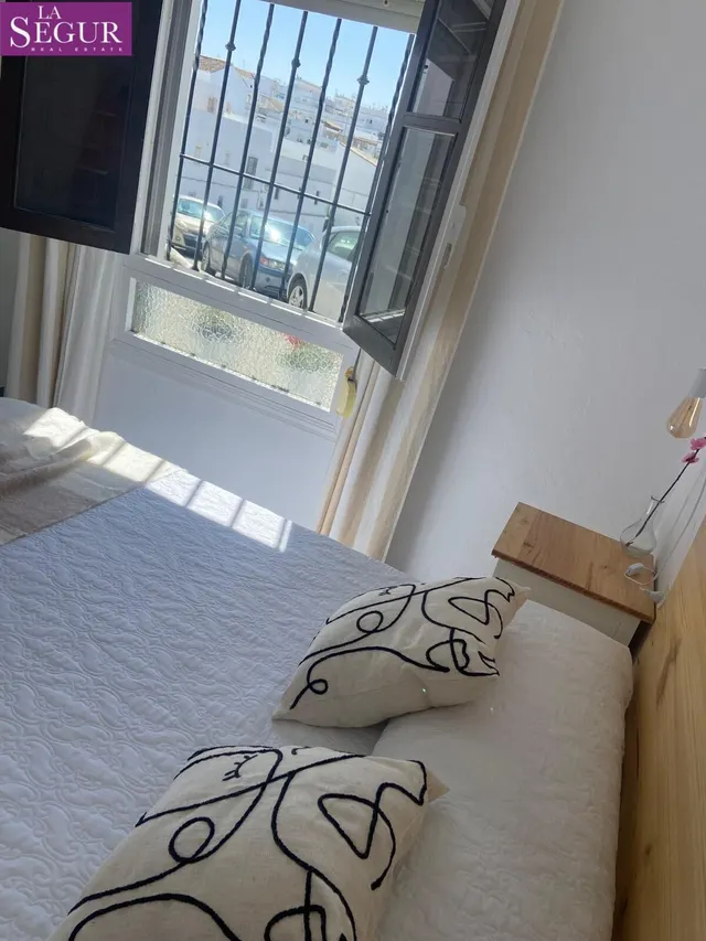 CASA EN PLANTA BAJA EN ZONA NUEVA — 23