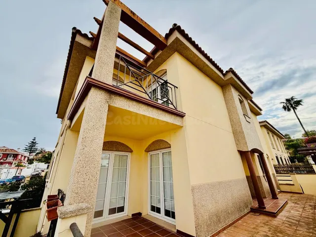 Casa de 5 dormitorios en Los Alamos, Torremolinos. Costa del - foto 2