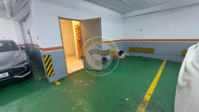 PISAZO DE LUJO CON GARAJE EN ROSALÍA DE CASTRO – VIGO — 25