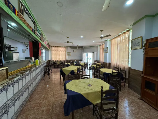Local comercial 118m² en venta - Estacion de autobuses — 6