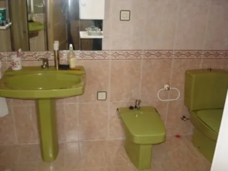 SE VENDE CASA EN PALANQUINOS, IDEAL PENSIÓN. — 7