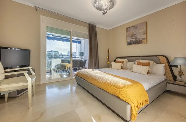 Ático Dúplex 4 habitaciones 249m² en venta - Marbella — 26