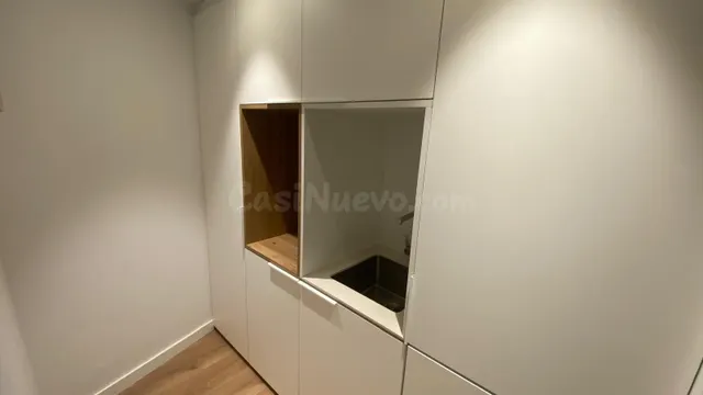 Piso 3 habitaciones 144m² en alquiler - El Mercat — 11