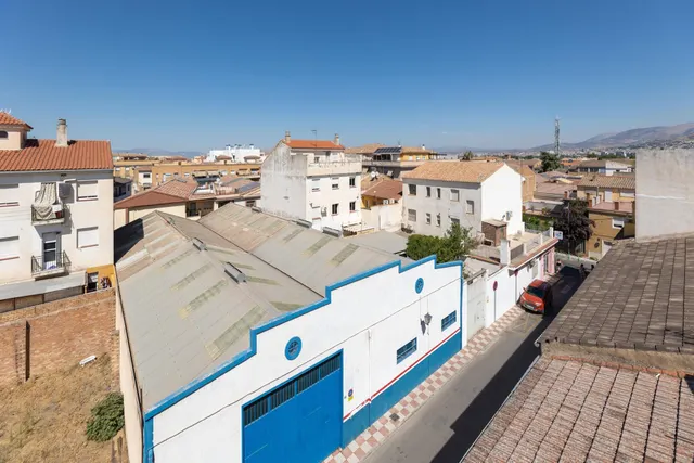 Casa adosada con grandes posibilidades en el centro de Armilla - Granada — 29