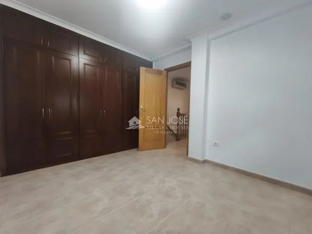 Venta de casa reformada en el barrio de la coca, Aspe — 16