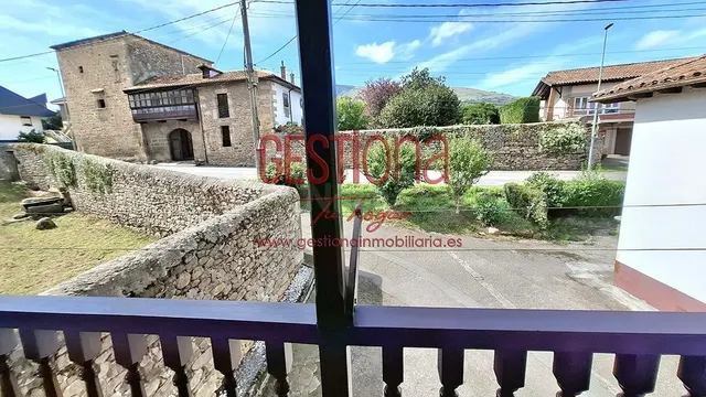CASA COMPLETAMENTE REFORMADA EN ARENAS DE IGUÑA. — 3