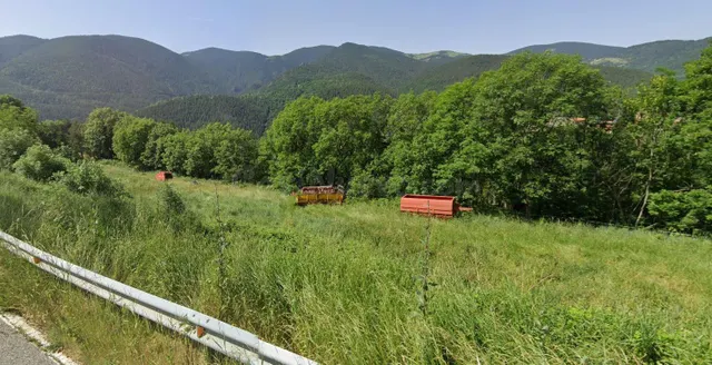 GRAN SOLAR URBÀ A PLANOLES – POSSIBILITAT DE 11 CASES UNIFAM - foto 2