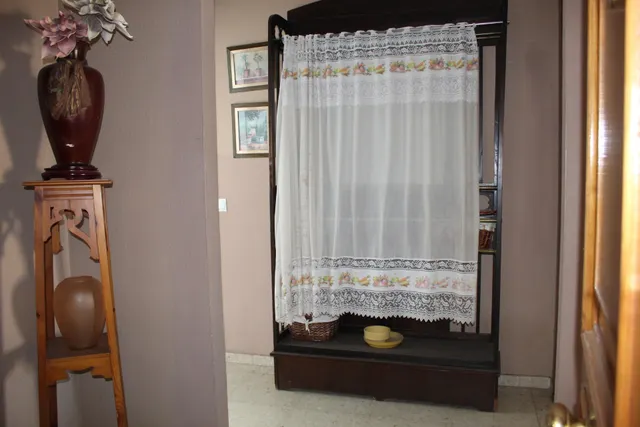 Amplio y Luminoso Piso en Villarrubia, por 110.000 € — 23