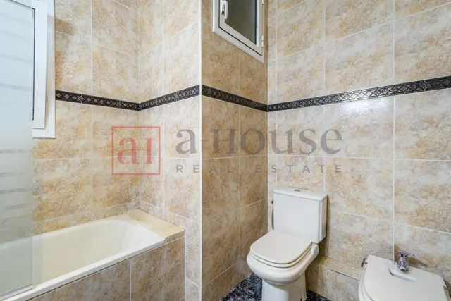 PISO LISTO PARA ENTRAR A VIVIR CON BALCON Y DOBLE ORIENTACIÓN EN LA DRETA DE L'EIXAMPLE — 24