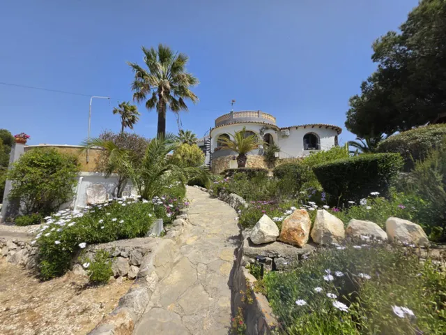 Encantadora villa en la prestigiosa zona de Balcón al Mar, Jávea — 36
