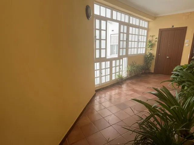 SE ALQUILA PISO EN ULÍA — 26