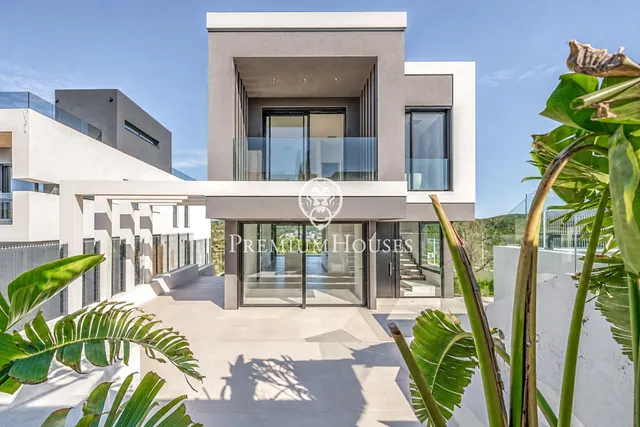 Casa moderna con vistas despejadas en Mas Alba - foto 3